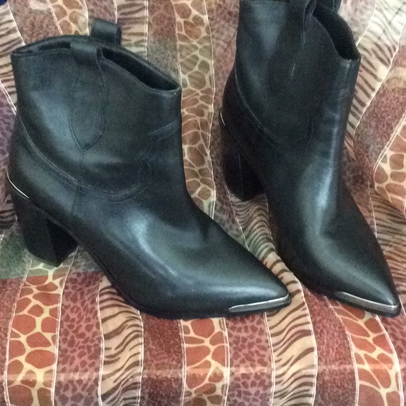 Slip on Booties - Picture 1 of 5